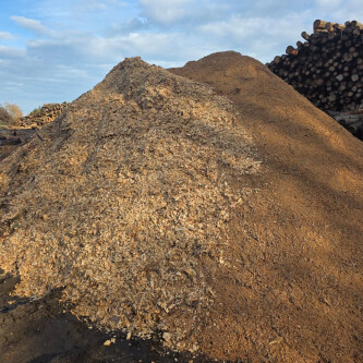 DrewKom - Zrębki z obtaczarki